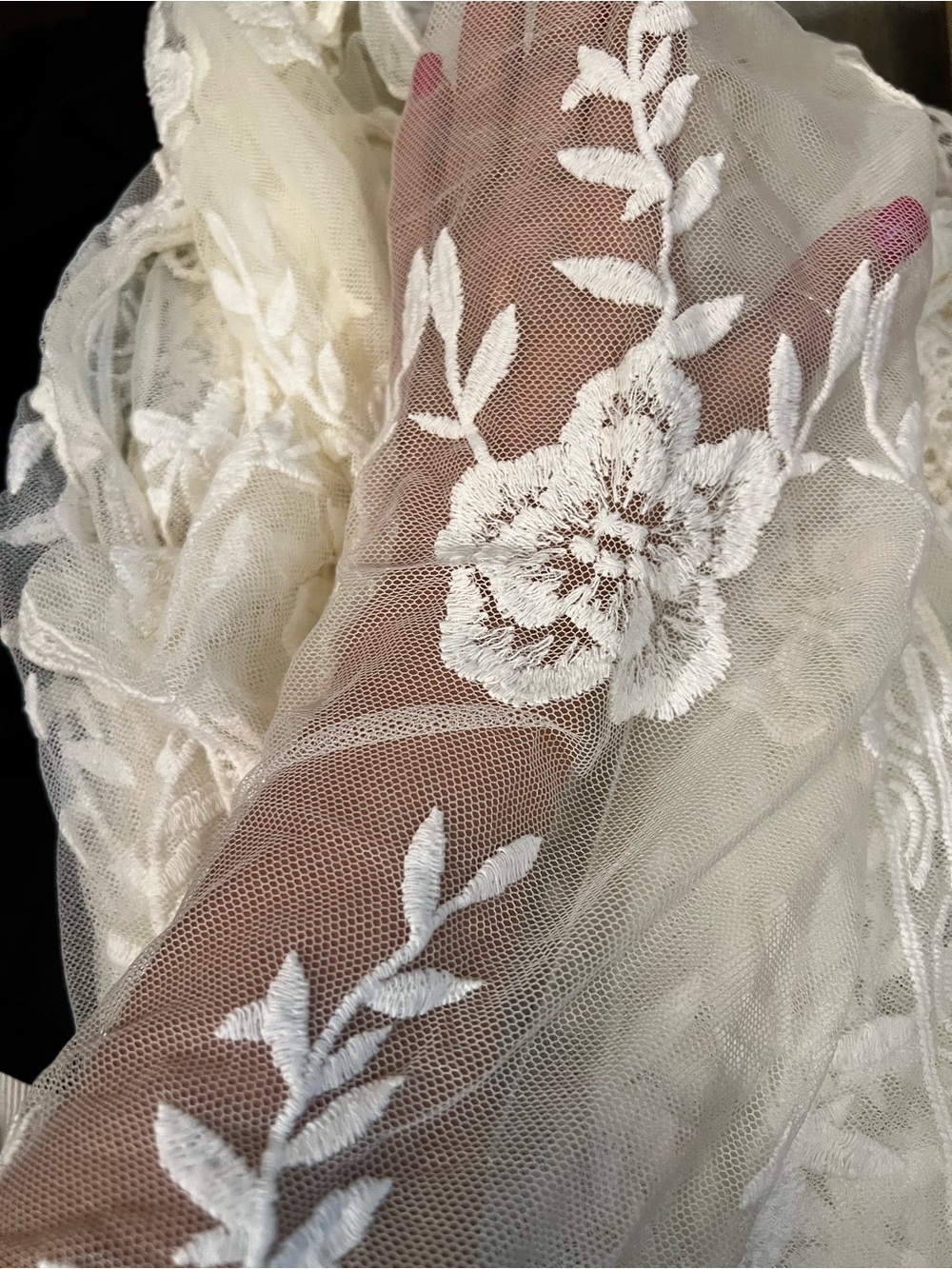 Elegant SHEER LACE Long Sleeve Lace Maxi Dress - Cream - Picture 4 of 8